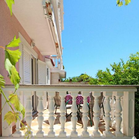 Apartments Alex Baška Exterior foto